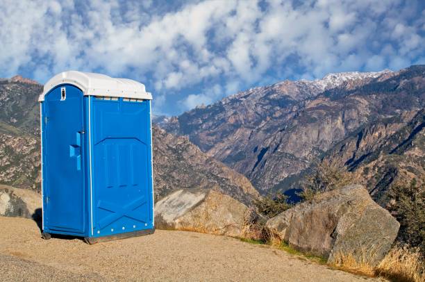 Best Local porta potty services  in Dinuba, CA