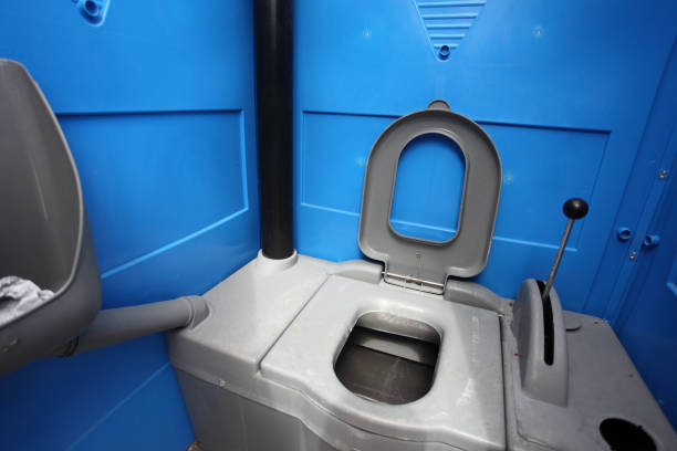 Best Affordable portable toilet rental  in Dinuba, CA